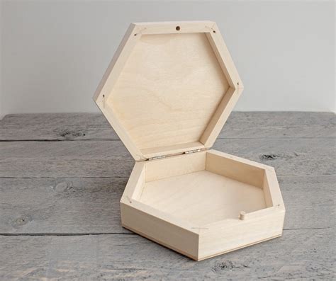 hexagonal wooden box